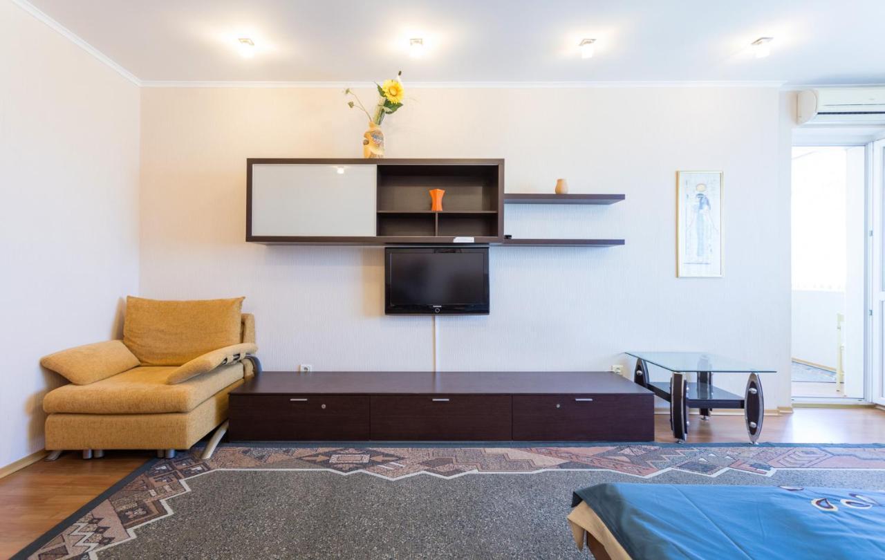 Apartments On Darnitsa Киев Стая снимка